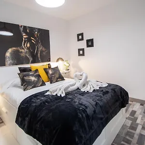 apartamento-arco-de-los-blanco.hotelsincadiz.net/